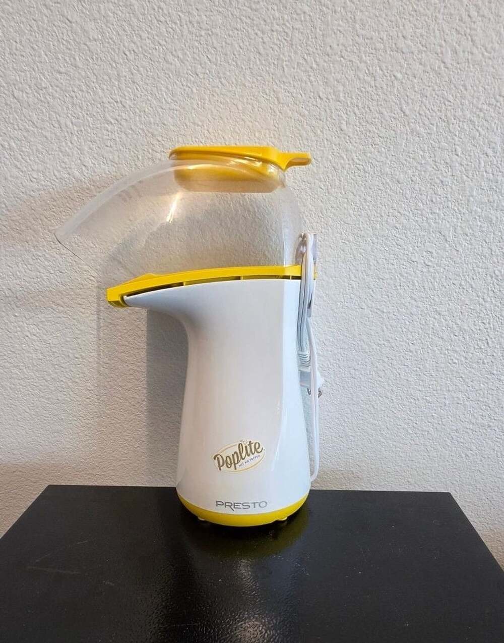 Presto Poplite Hot Air Popcorn Maker Model 0486402 White & Yellow Tested & Works